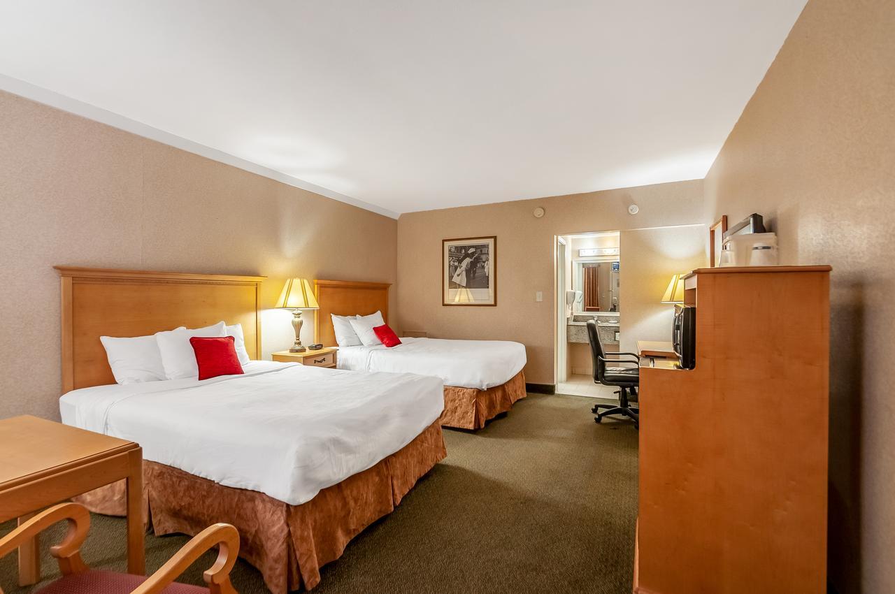 Quality Inn Iwo Jima Arlington Exterior photo