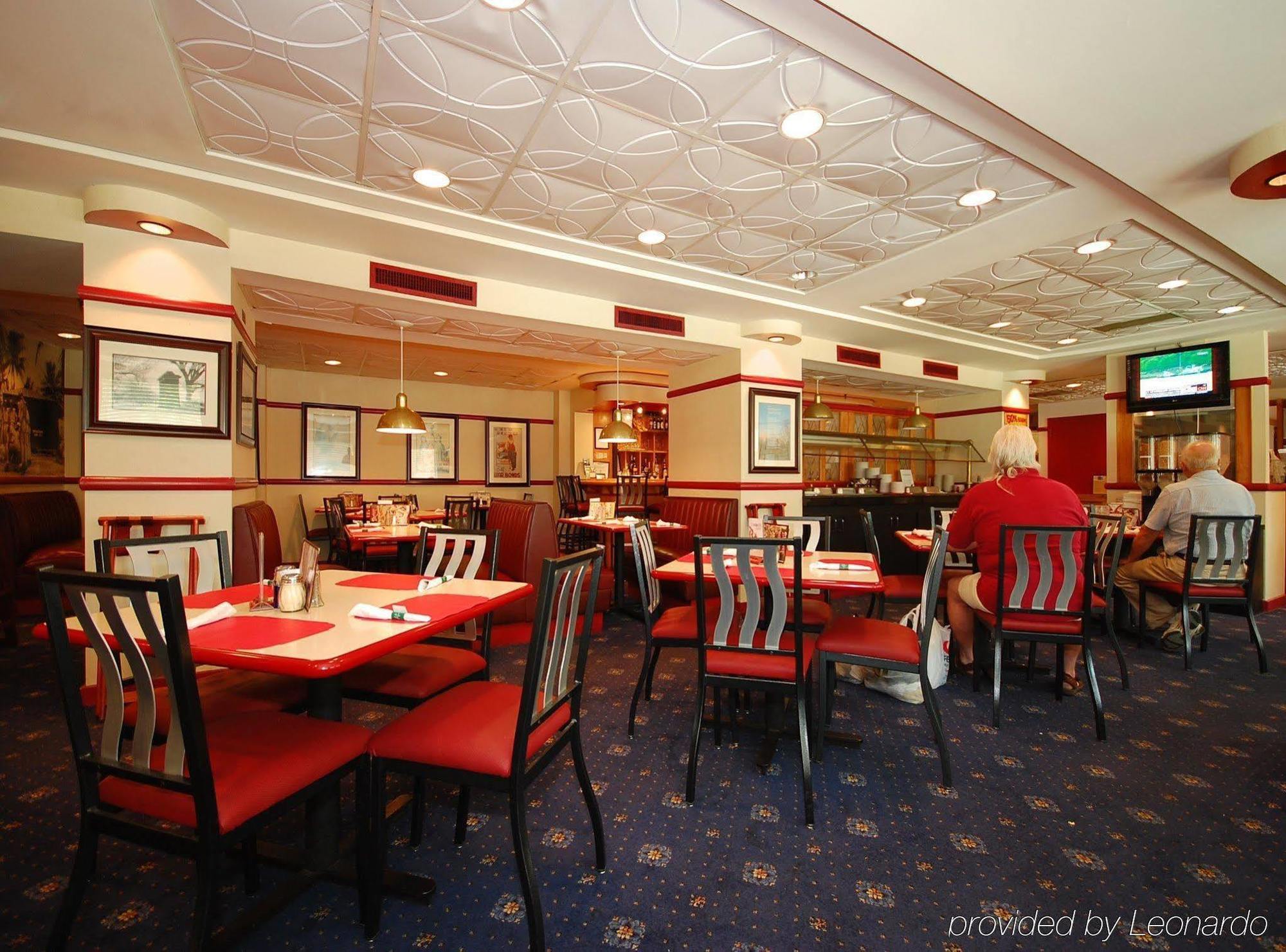 Quality Inn Iwo Jima Arlington Exterior photo