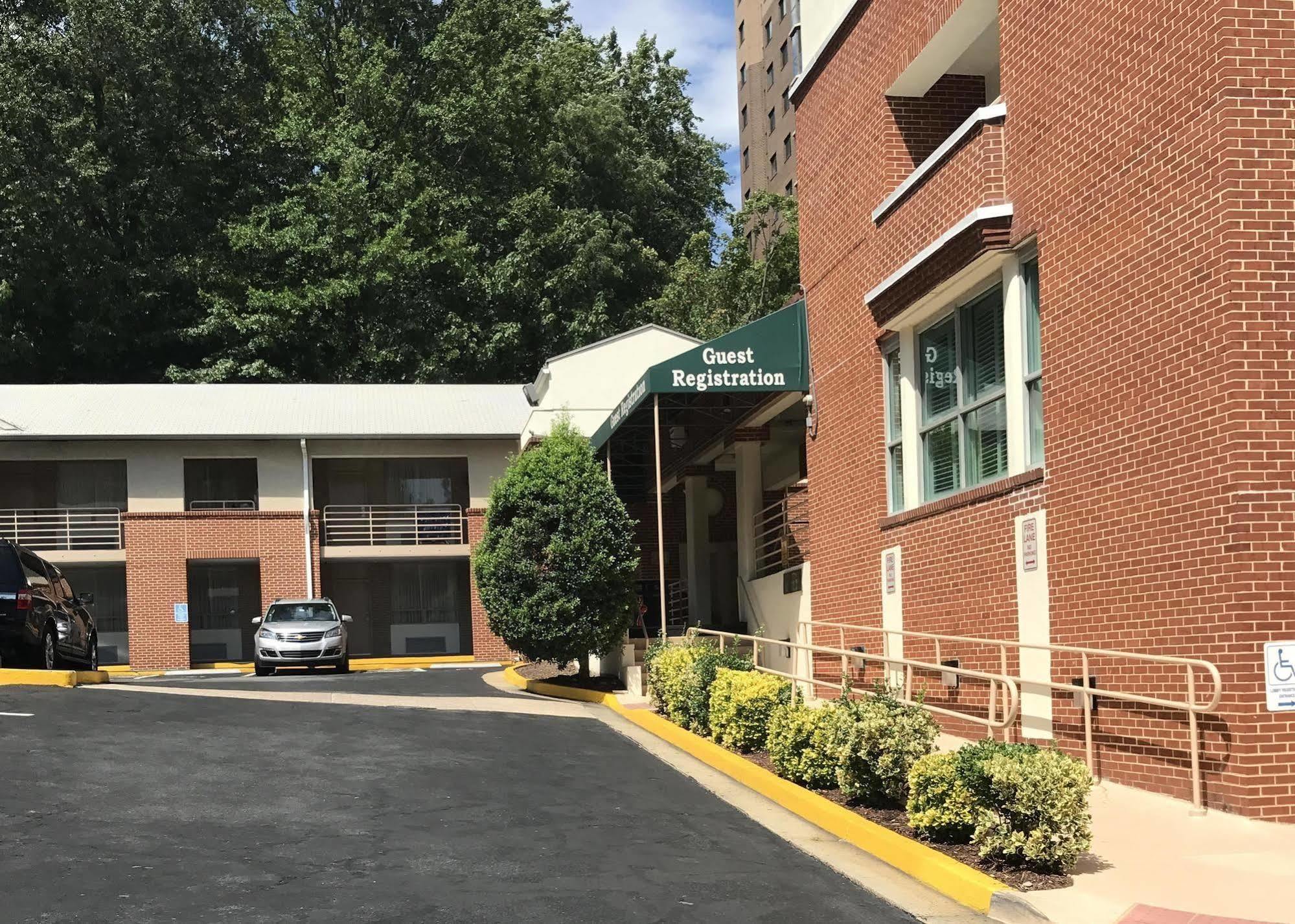 Quality Inn Iwo Jima Arlington Exterior photo